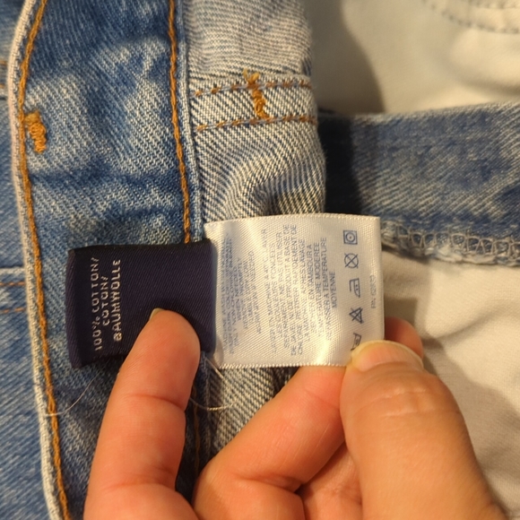 High Rise Mom Jeans - Picture 3 of 6